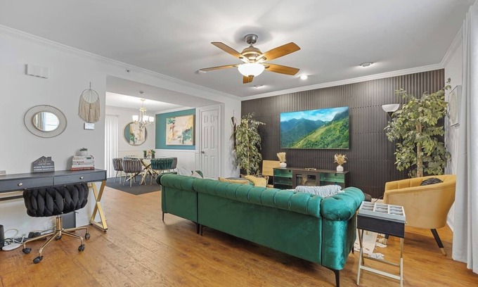 Smyrna Casa | Boho Lux Theme 3BR 3.5BA Near Truist Park