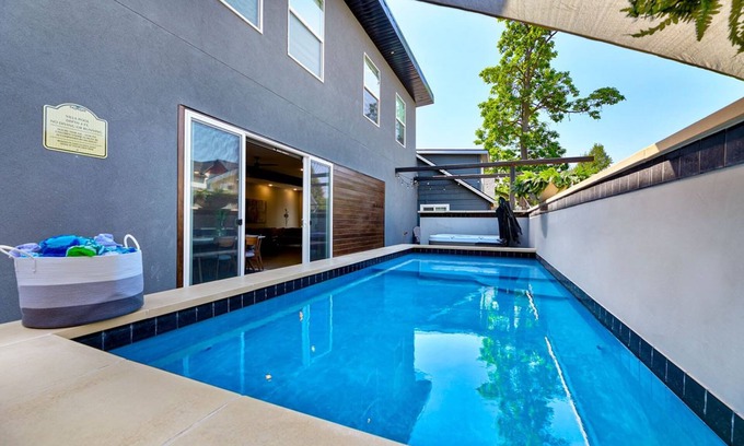 Veterans Park Villa | Boise Whitewater Villa 87 Degree Heated Year Round Pool! Pet Friendly