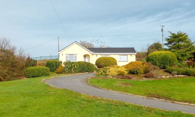 Thomastown Casa | Bolams (TR2) Holiday Home by Interhome