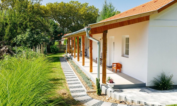 Balatonszemes Apartamento | Bombera 2 by Interhome