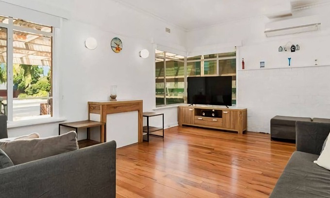 Rosebud Casa | Boneo Beach Shack ... renovado y asequible