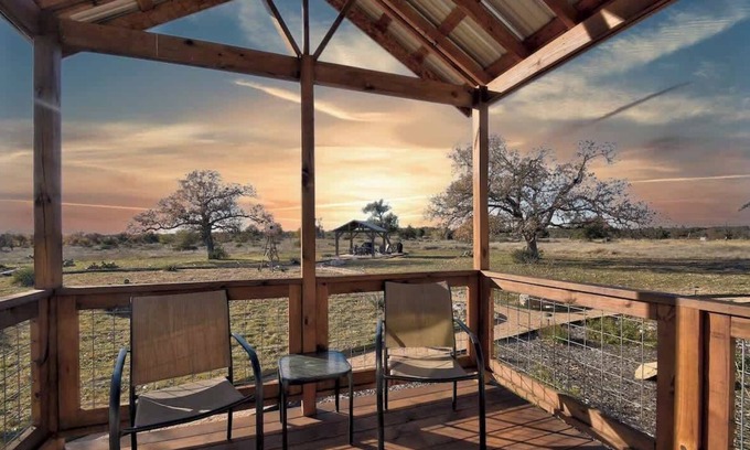 Fredericksburg Cabaña | Bonny Bluebonnets Cottage With Stunning Hill Country Views