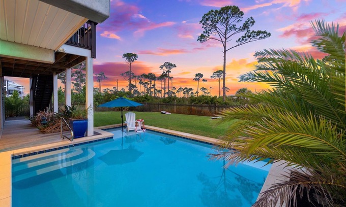 Port St. Joe Casa | Book for Fall! Bay Front! Private Pool! Minutes to the Beach! Ping-Pong!