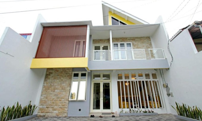 Banyuwangi Casa | Borobudur Homestay Keluarga