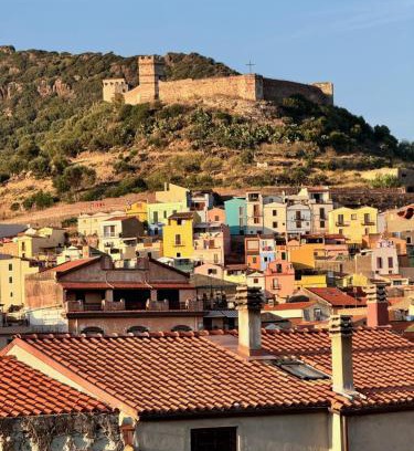 Bosa Historic Centre Apartamento | Bosa Holiday