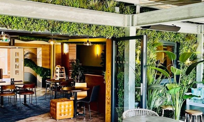 Frampton Hotel | Boston West Hotel