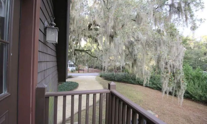 Olde Town Apartamento | Boundary Street Getaway!