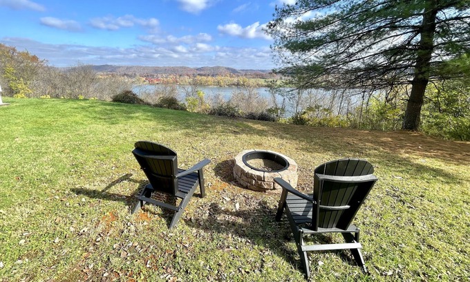 Maysville Casa | Bourbon Hill Get-A-Way Vrbo Retreat!