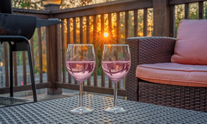 Springfield Casa | Bourbon Retreat: Hot Tub & KY Distillery Adventures