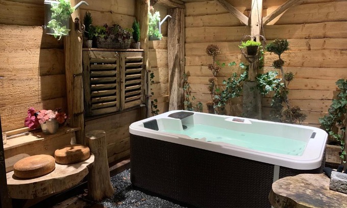 Erezee Cabina | Boutique Cottage - Sauna and Jacuzzi - El Clandestino