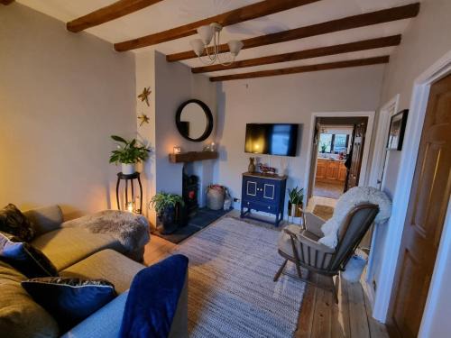 Margam Casa | Bow Cottage