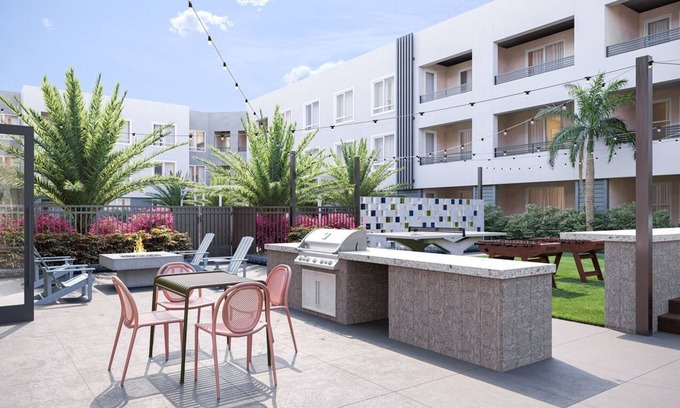 Midway District Apartamento | Bowen: Comfortable 1-Bedroom Escape in San Diego with WiFi & AC