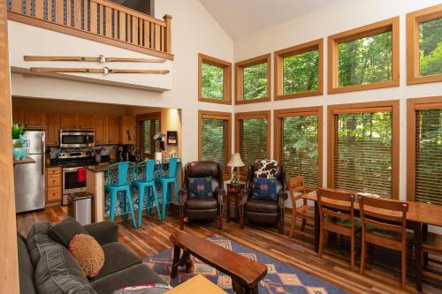 Boyne Falls Casa | Boyne Mountain Disciples Village 662