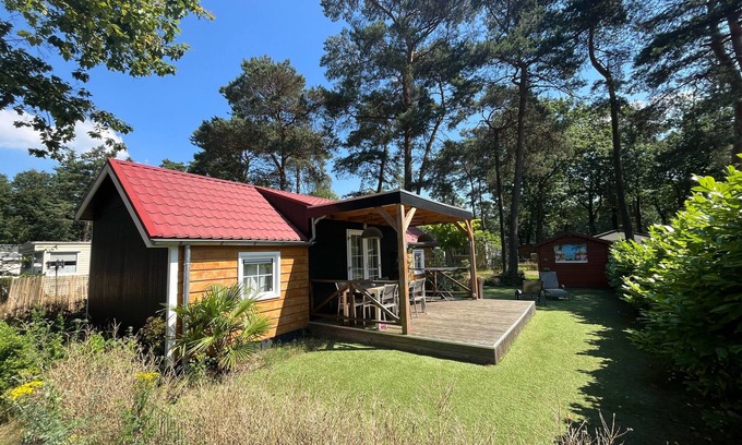 Municipality of Geldrop-Mierlo Chalet De Esquí | BPW 1583 - Bospark Wolfsven