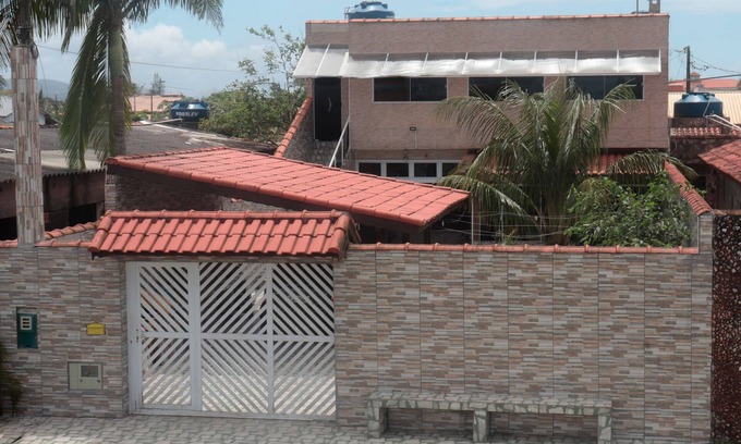 Ilha Comprida Casa | Charming 2-bedroom townhome in Balneário Sete de Setembro with WiFi