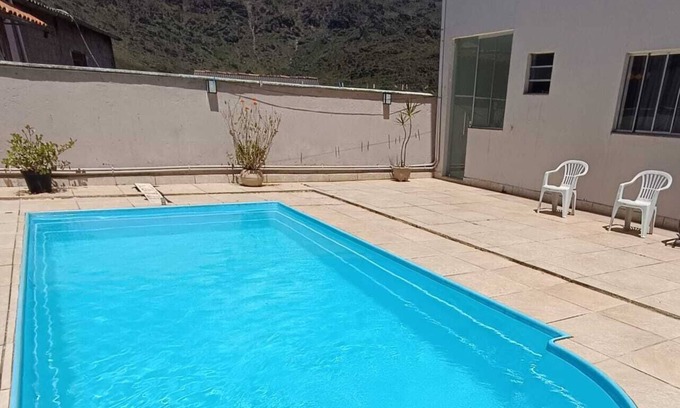 Ouro Preto Apartamento | Beth's apartment 01 with solar heated pool and barbecue
