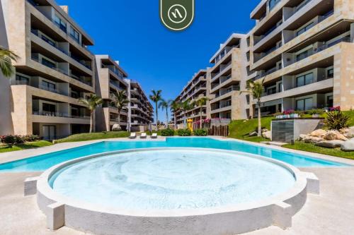 El Tezal Apartamento | Brand New 3 BR Condo - Gym - Pool - Clubhouse