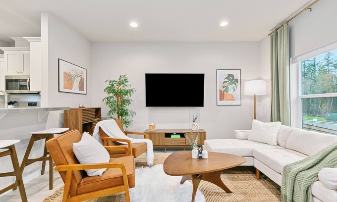 Clark County Casa | Brand New 3Br Home EV Charging｜WFH Ready｜Flex Lease｜Pet-Friendly #42063