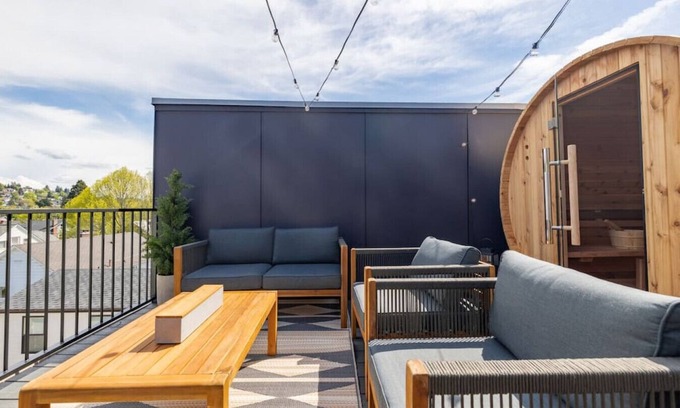 West Woodland Casa | Brand New 3BR Retreat | Sauna | Private Rooftop