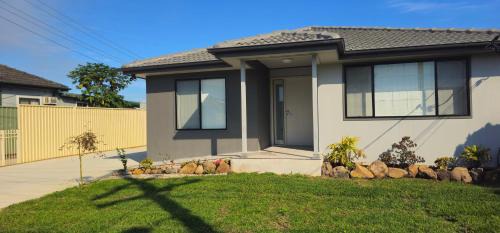 Fairfield West Casa | Brand new fully accessible 5 bedroom house
