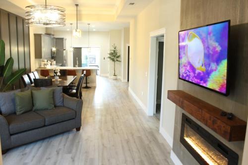 Palm Coast Casa | Brand New Home- 14 min to beach