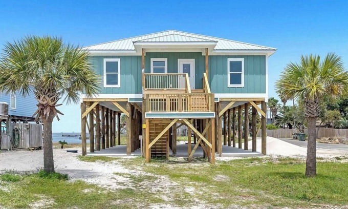 Fort Morgan Pines Casa | Brand New Home with Amazing Bay Views and 1-1/2 Block Walk to Gulf of Mexico