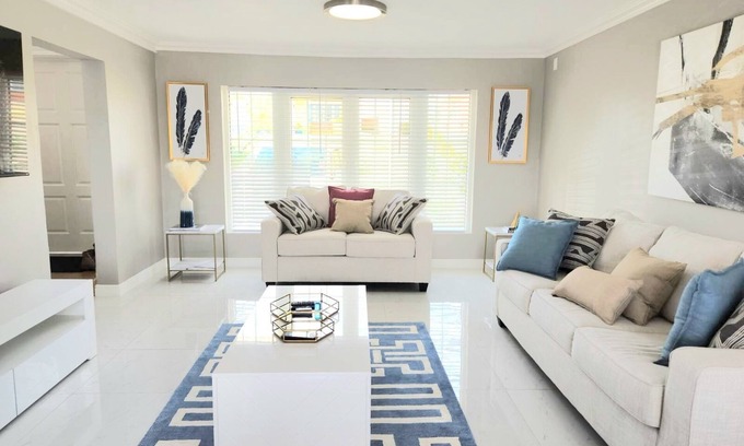 Negril Casa | Brand New Luxurious Townhouse in Little Bay Country Club Negril