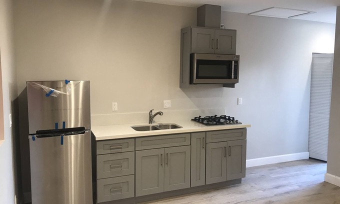 Agua Dulce Apartamento | Nuevo traje de invitados de lujo que incluye cuarto de lavado