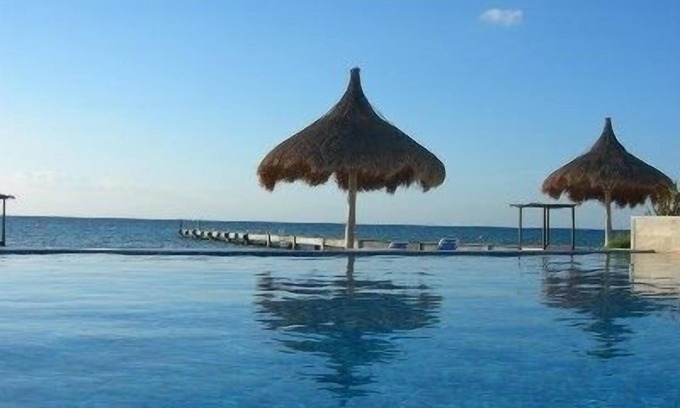 Costa Maya Villa | Nueva marca de lujo Villa, 3 dormitorios, 3. 5 cuartos de baño, frente al mar, para 8 personas