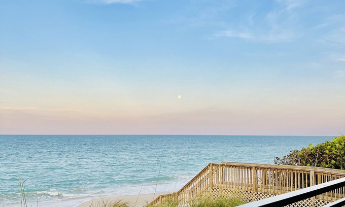 The Pines Casa | BRAND NEW Private BEACH HOME !
