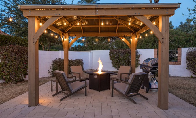 Eastwood Casa | BRAND NEW REMODEL! Scottsdale Oasis w/ private pool, an amazing kitchen & more!