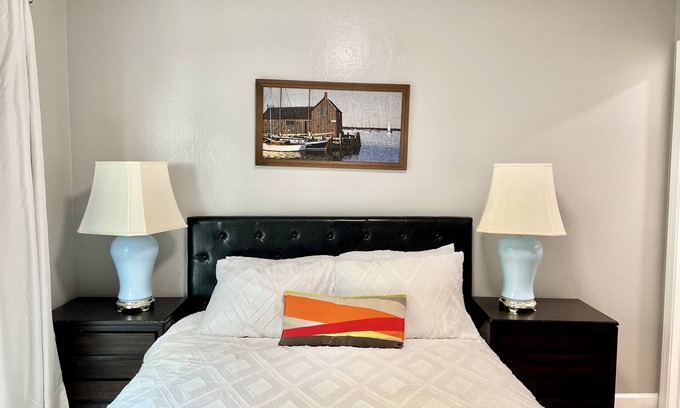 Shoreline West Apartamento | Brand new remodeled modern rooms in 2bd1br apt near Mountain View downtown