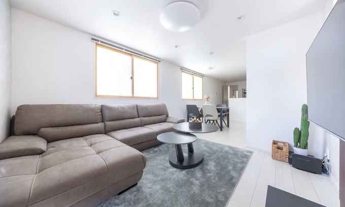Bouvet Island Casa | Brand New Shinjuku House 3BR 6pax only 4min to Station