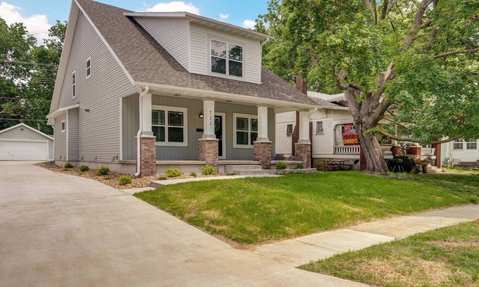 Springfield Casa | Brand NEW Spacious 5-bedroom house in awesome Springfield near MSU and Mercy