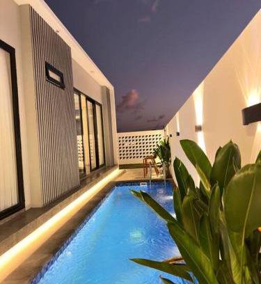 Kediri Villa | Brand New Two-Bedroom Villa with rice field views.