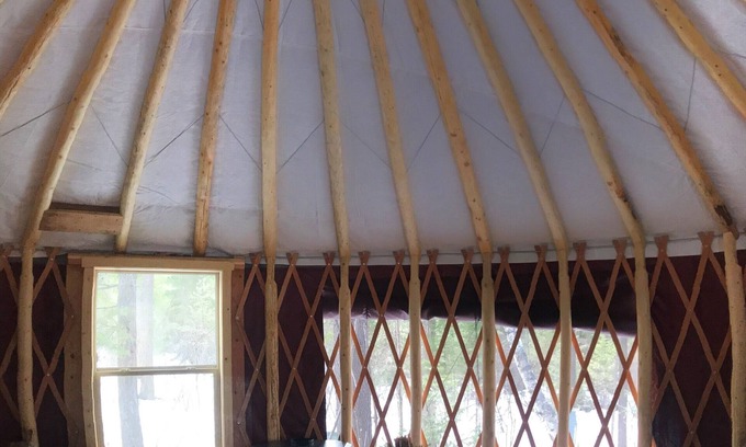 Coram Apartamento | ¡Nuevos Yurts en la naturaleza de MT-Stay @ GNP como ningún otro! 7mi. de W Glacier