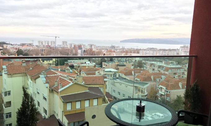 Varna Apartamento | Breathtaking sea view apartment