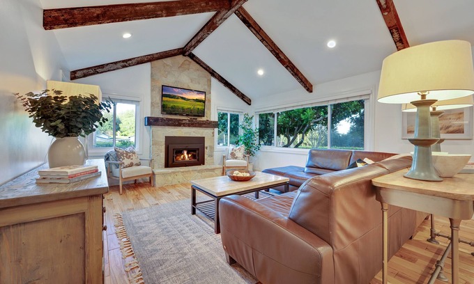 Occidental Casa | Breathtaking Sonoma Country Vineyard Getaway