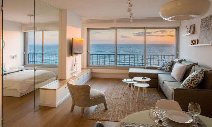 Netanya Apartamento | ¡Vistas que quitan el aliento! Nuevo departamento de lujo. en Nitza