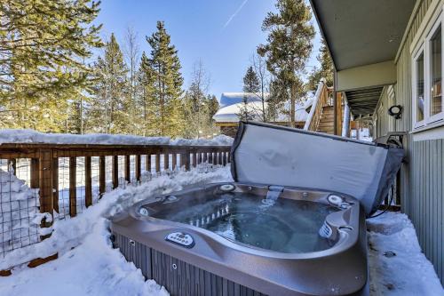 Warrior's Mark Casa | Breckenridge Home with Hot Tub 3 Mi to Skiing!