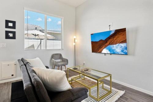 Casa Grande Apartamento | Breezy Modern House in Casa Grande with Pool,BBQ