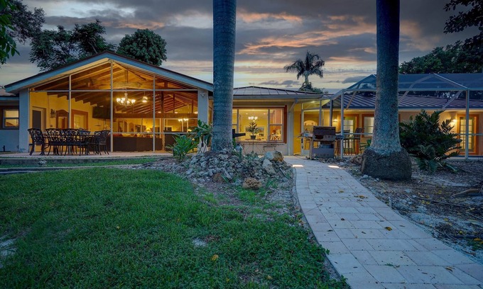 North Fort Myers Casa | Bridge Escape in North Fort Myers, FL