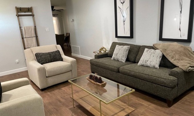 San Bernardino Casa | Bright and Spacious 3BD/2Bath Retreat w/ Best Location