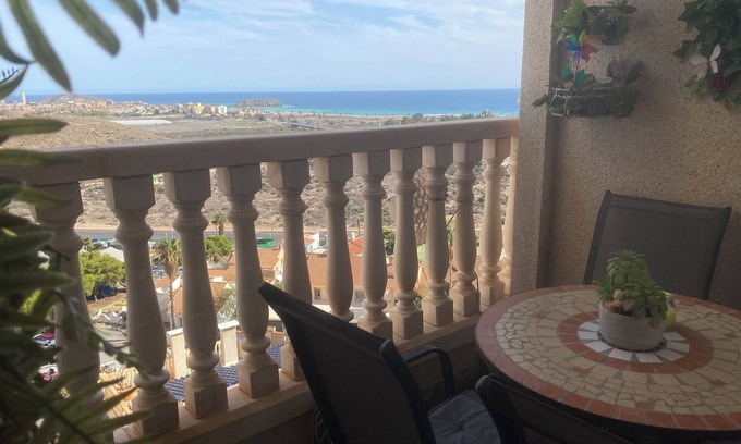 Bolnuevo Apartamento | Bright apartment in Bolnuevo, with terrace and swing. sea views.