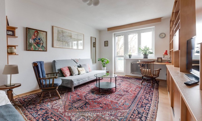 Dejvice Apartamento | Bright Comfortable Green Nest Quiet Neighbourhood