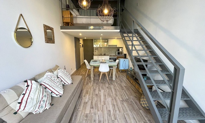 La Boca Apartamento | Luminoso dúplex en La Boca para 3 personas