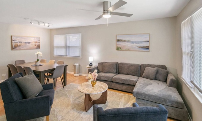 Russell Casa | Bright & Roomy 5BR – Family-Ready Near Naval Base!