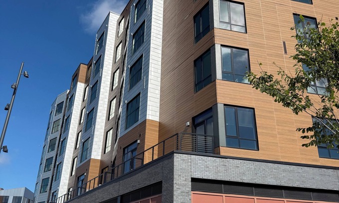 Cleveland Circle Hotel | Brighton place Boston