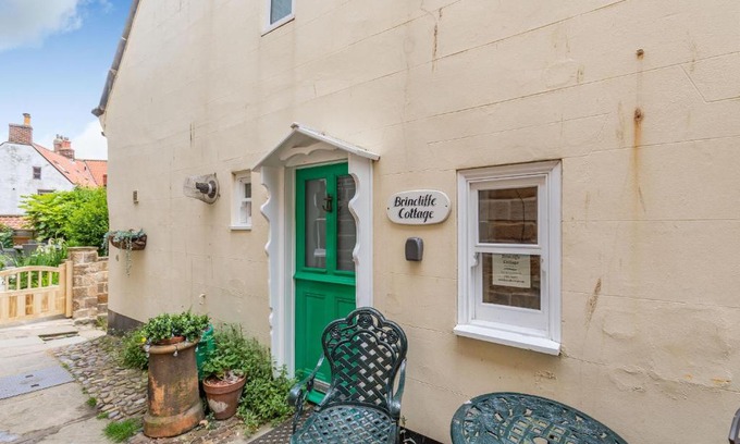 Robin Hood's Bay Casa | Brincliffe Cottage