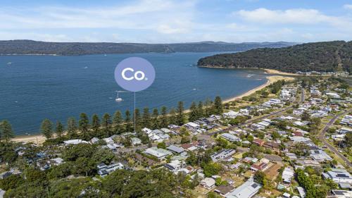 Patonga Casa | Brisk Bay Cottage By Holidayco